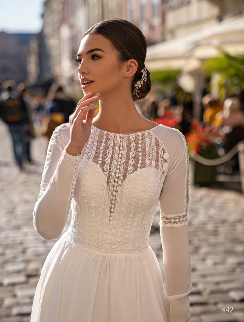 https://www.sposa-lia.com/images/stories/virtuemart/product/442       (2)28.jpg